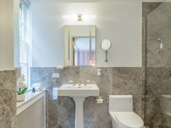 775 Park Avenue image 27 of 30