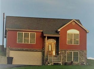 488 Fallview Ln, Princeton, WV 24740
