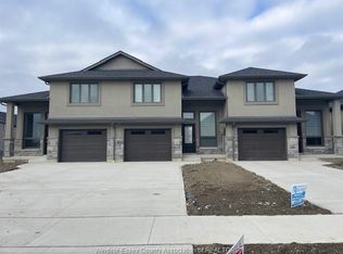 115 Peters St, Essex, ON N8M0B1