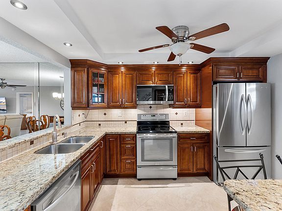 5th image of 3930 Inverrary Boulevard #505-d