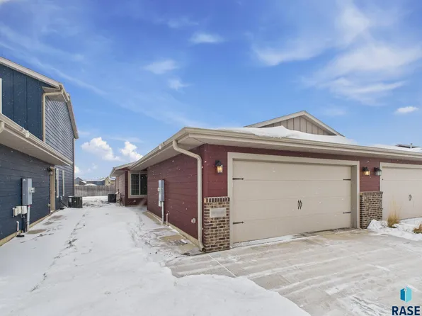 9418 W Gert St, Sioux Falls, SD 57106