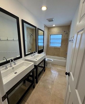 2nd image of 5801 SW 100th St