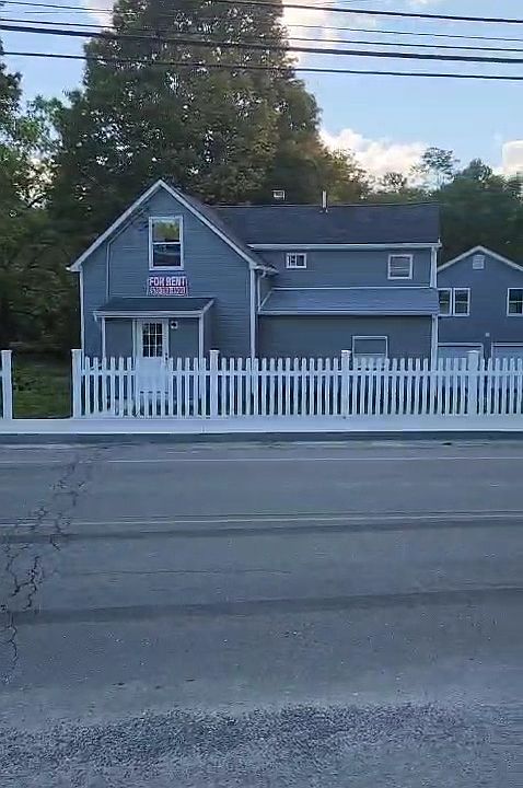2nd image of 157 Main St