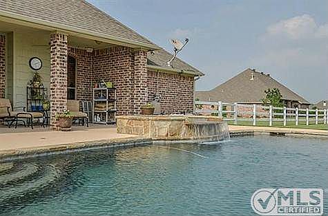 4th image of 2916 Aston Wood Dr