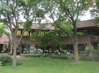 4001 Rice St, Shoreview, MN 55126