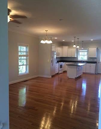 3rd image of 108 Keesling Ave