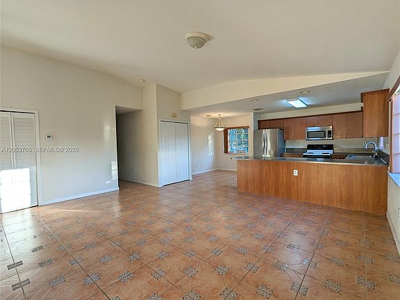 3rd image of 27780 SW 154th Ave