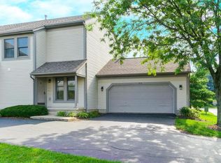1036 Pinewood Ln, Gahanna, OH 43230