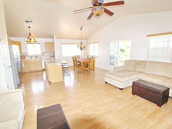 4th image of 674 Malimali St