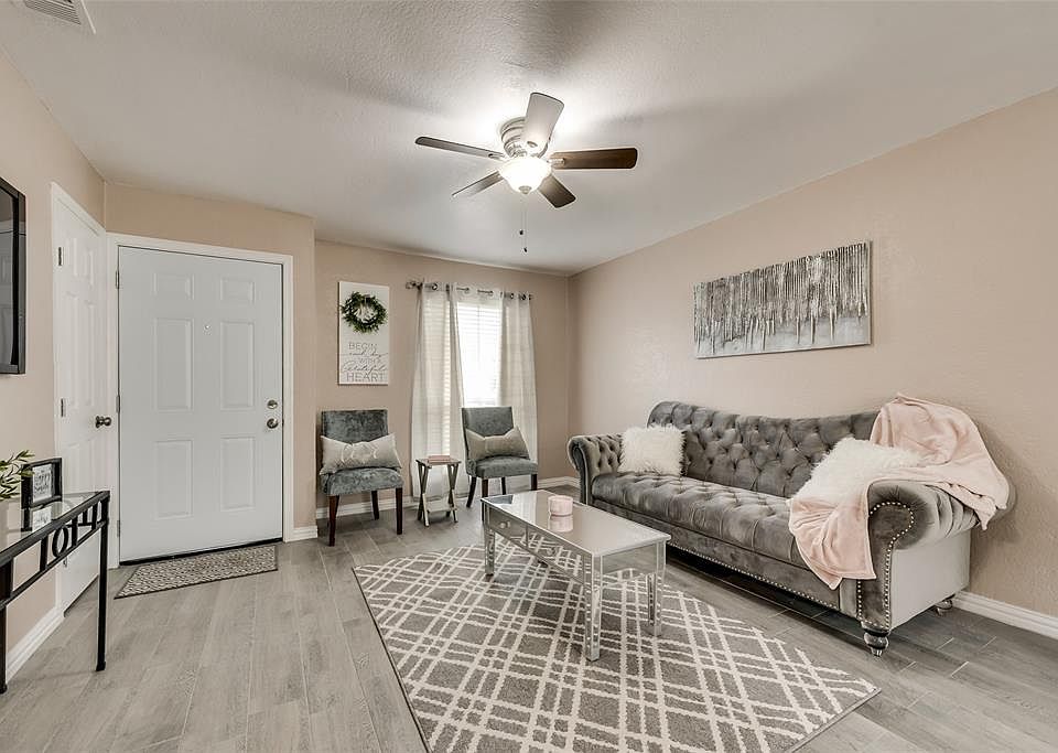 1st image of 14306 Horseshoe Trl
