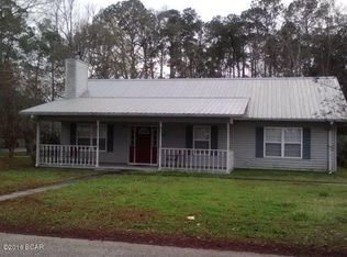 1353 Forrest Ave, Chipley, FL 32428