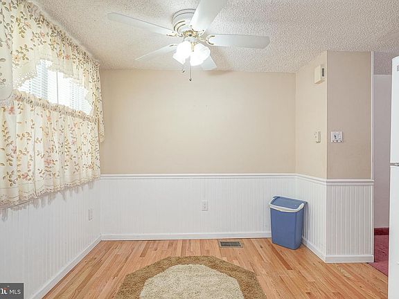 5th image of 3569 Gaul St