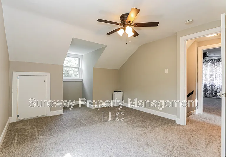 350 Larchwood Rd — Photo 14