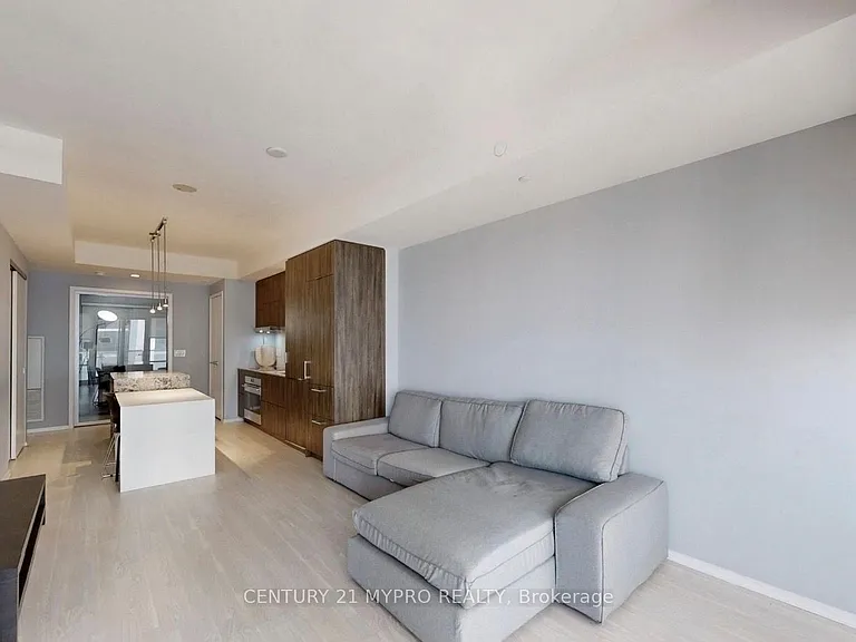 1 Bloor St E #5808 — Photo 5