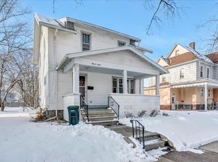 1112 W 7th St, Waterloo, IA 50702