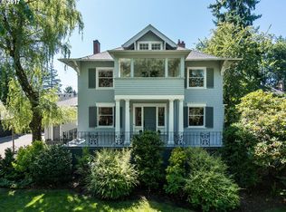 2611 SW Ravensview Dr, Portland, OR 97201