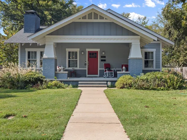 1211 Davis St, Conway, AR 72034
