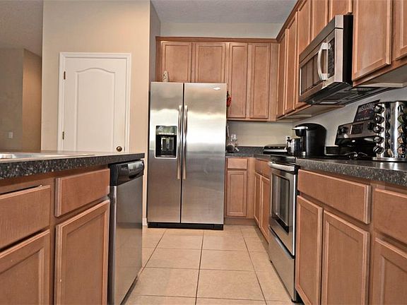 5th image of 2767 River Landing Dr