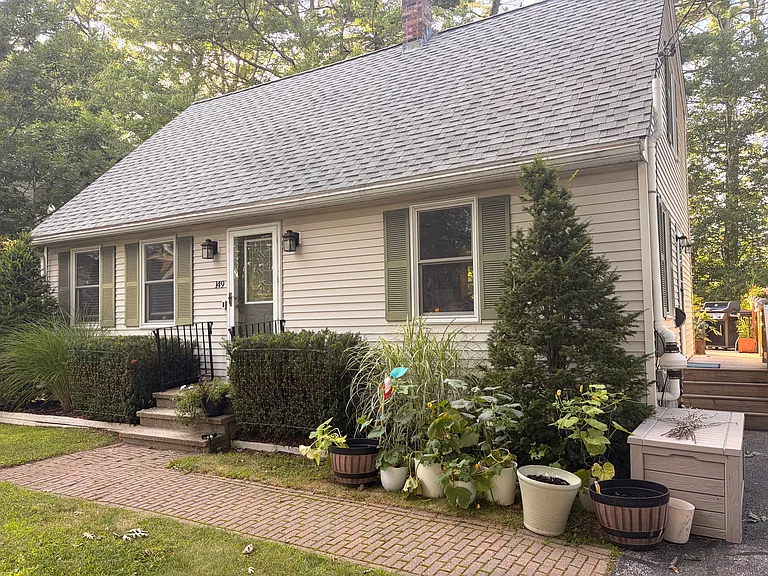 149 Wythburn Rd — Photo 2