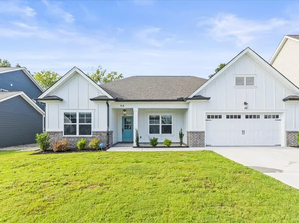 98 Winchester Dr, Rossville, GA 30741