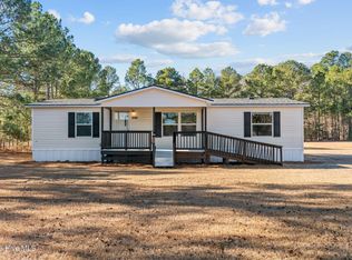 2800 Lobelia Road, Vass, NC 28394