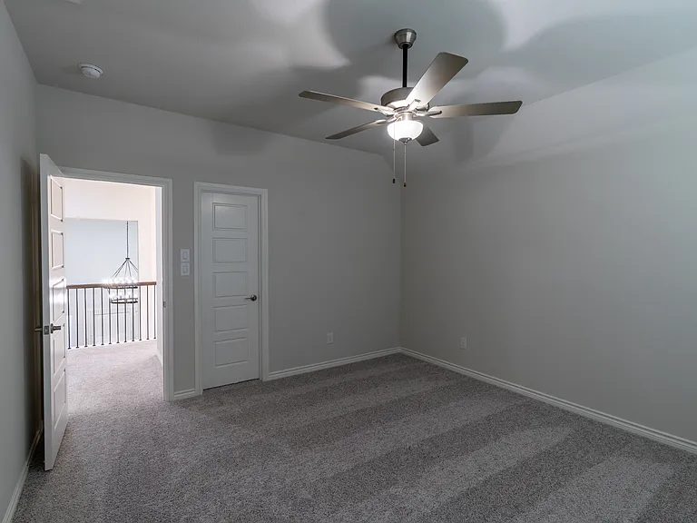 14421 McClint St — Photo 42