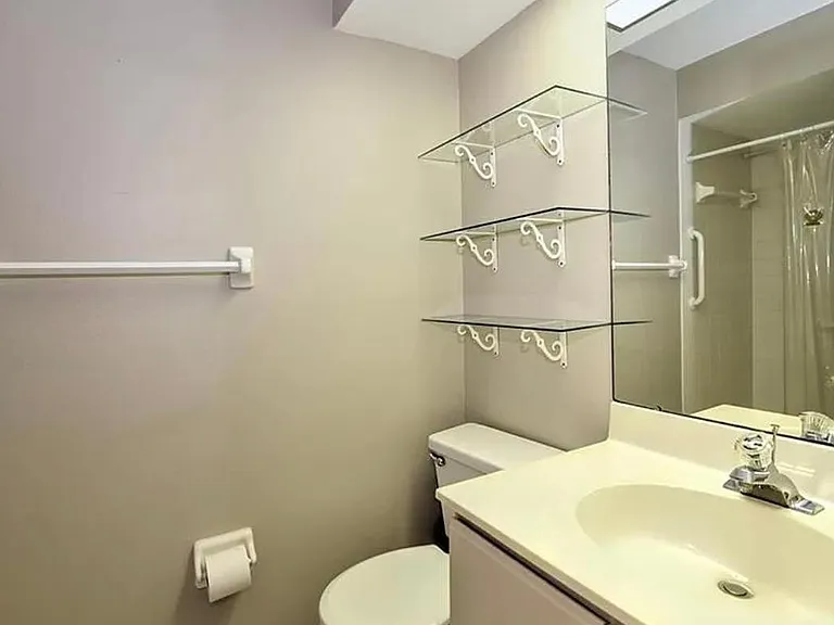 2 baths, 1 with tub and shower, 1 with stand up large shower (walk in)