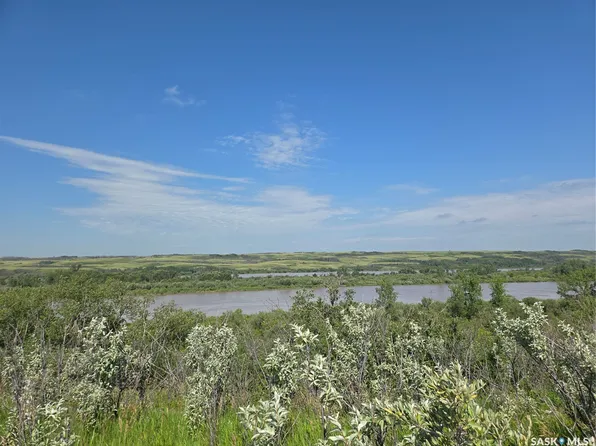 460-462 Saskatchewan Road, Laird Rm No 404, SK S0K 2L0