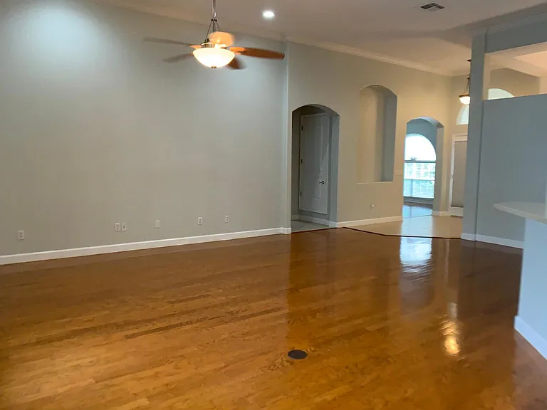 358 Calliope St — Photo 14