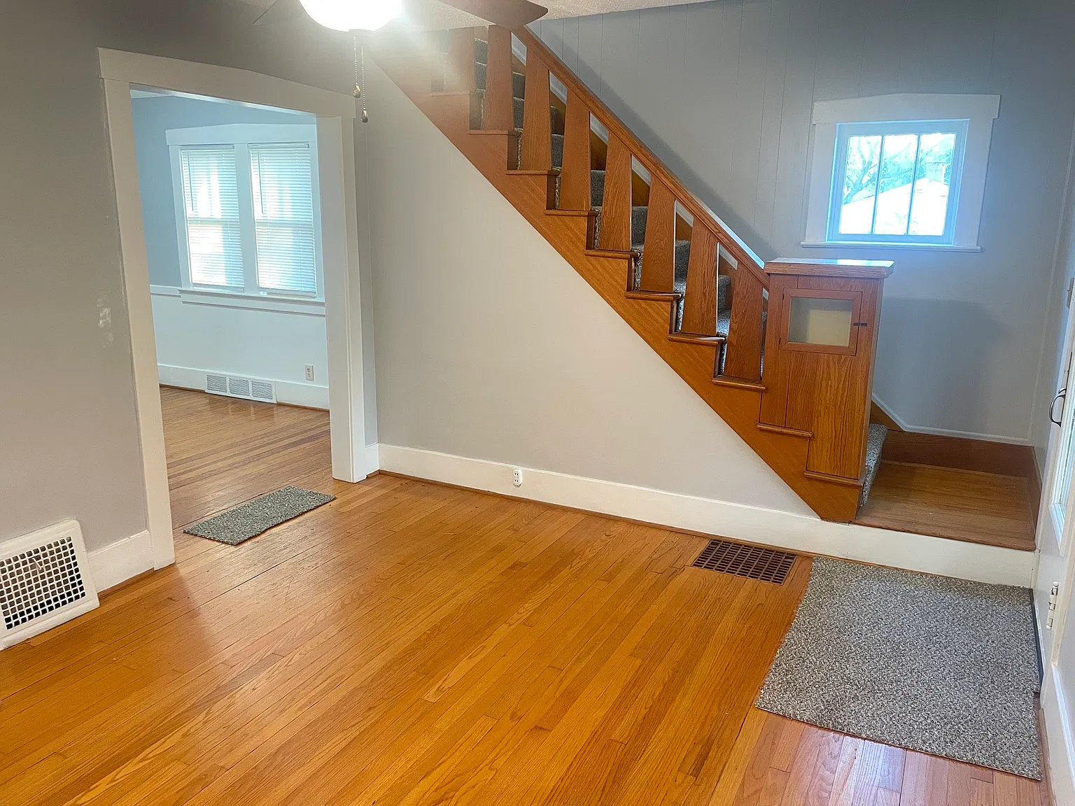 3 bed, 925 sqft, $1,175 — Photo 3