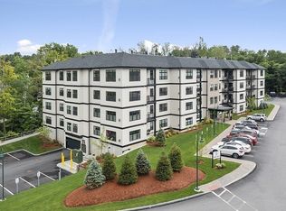 11 Cushing Pl UNIT 106, Chelmsford, MA 01824
