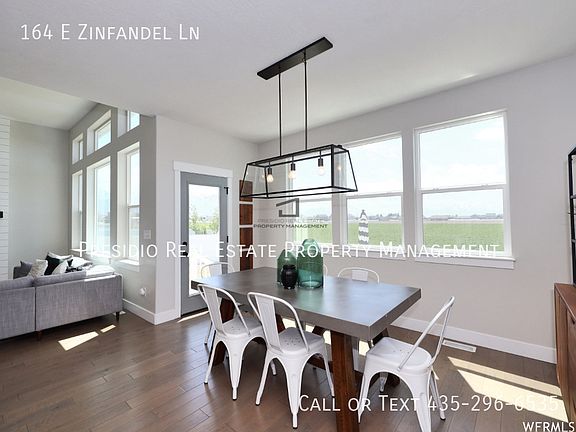 5th image of 164 E Zinfandel Ln