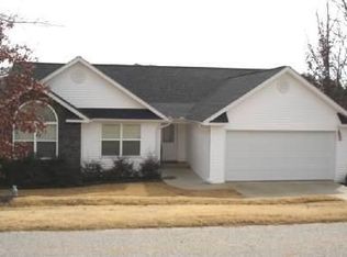 63 Alta Vista Dr, Cleveland, GA 30528