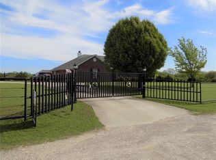 218 Rustic Trl, Van Alstyne, TX 75495