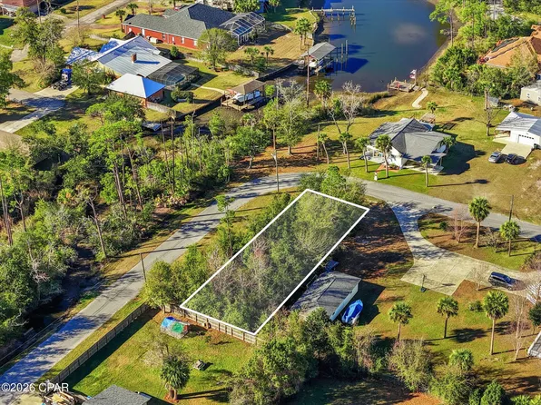 903 S 14 W, Lynn Haven, FL 32444