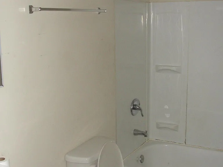 7039 Hamilton View St — Photo 5