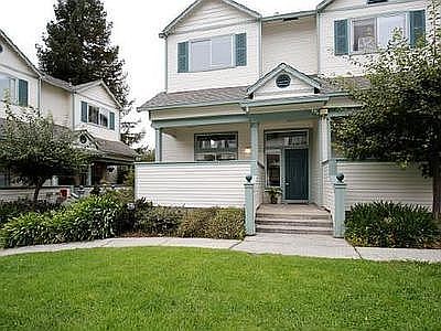1st image of 143 Claremont Ter
