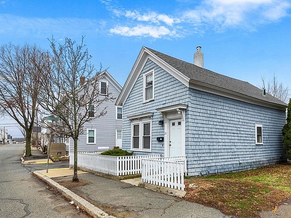 3rd image of 21 Roundy St