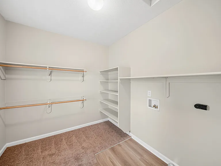Summit Pointe — Photo 31