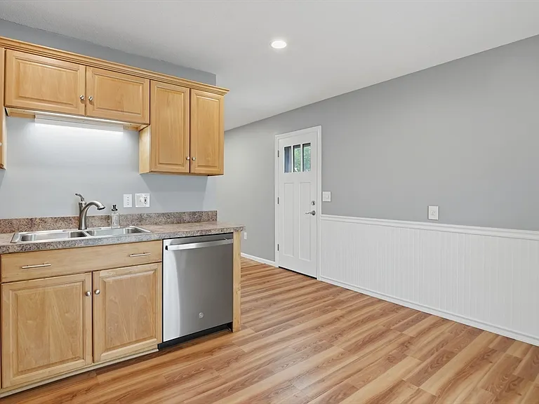 3 Hingham Rd #1 — Photo 18