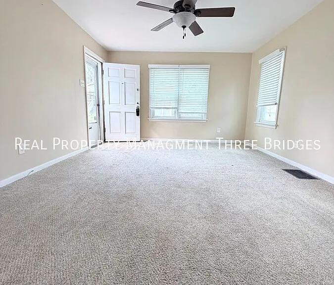 3208 Dix Ave — Photo 12