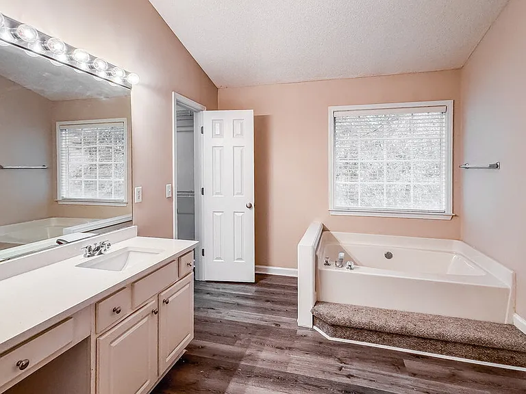 4108 Glenaire Way NW — Photo 12