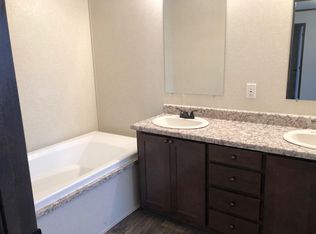 730 Bever Dr, Towanda, KS 67144