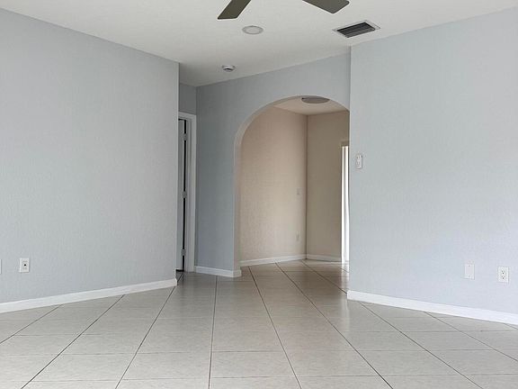 5th image of 5612 S 36th Street