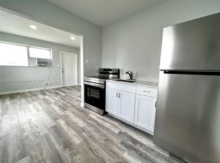 725 NW 7th Ave #2, Hallandale, FL 33009