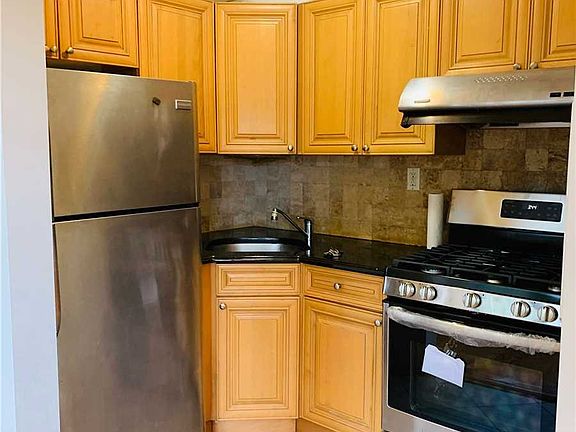 2nd image of 103-02 42nd Ave #2C