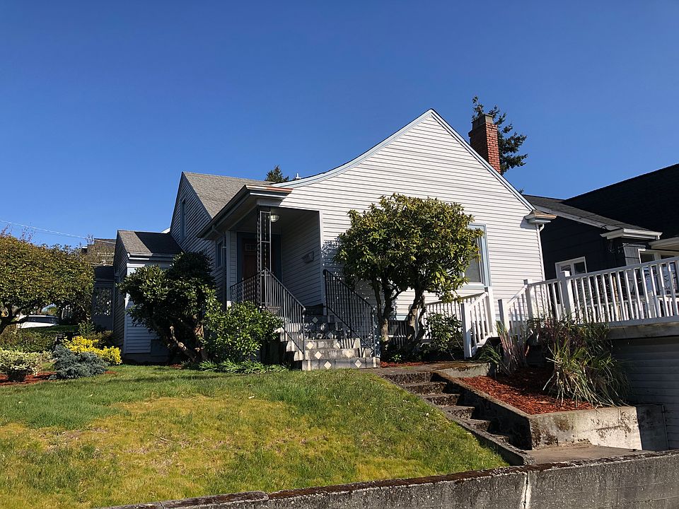 2nd image of 8016 5th Ave NE