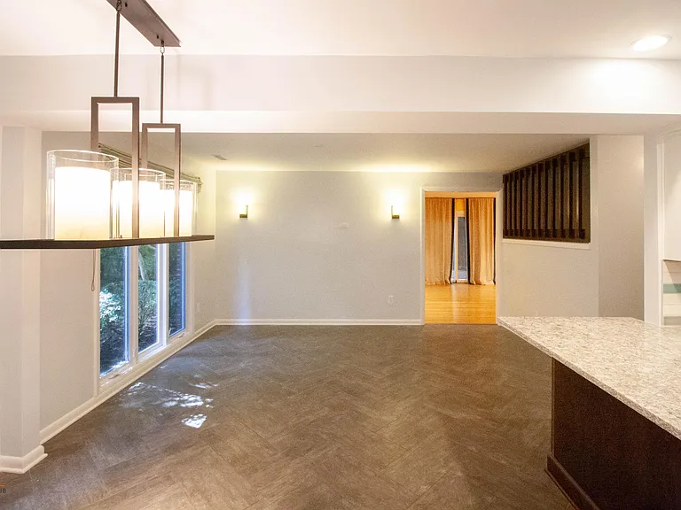 3503 Redwood Ct — Photo 20
