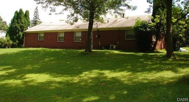 2nd image of 2660 Vineland Trl
