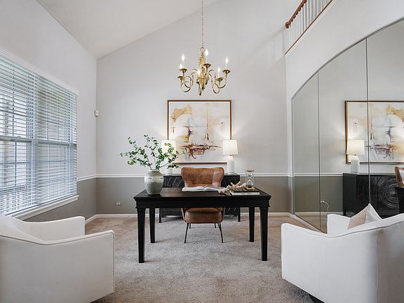 3rd image of 305 Ashby Ct
